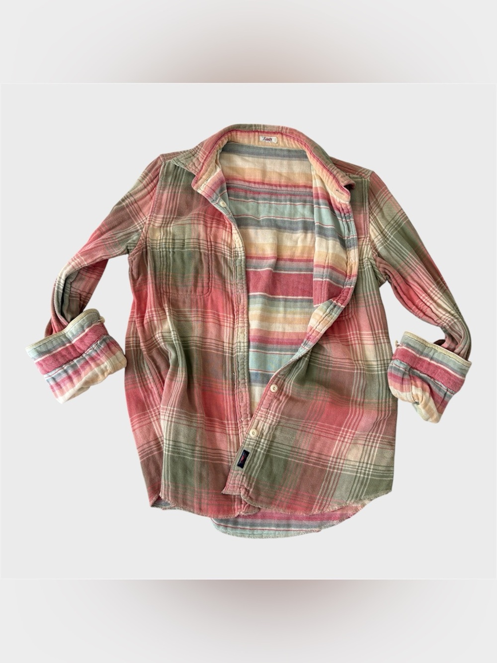Faherty Women's Reversible Belmar Shirt in the Late Summer Plaid